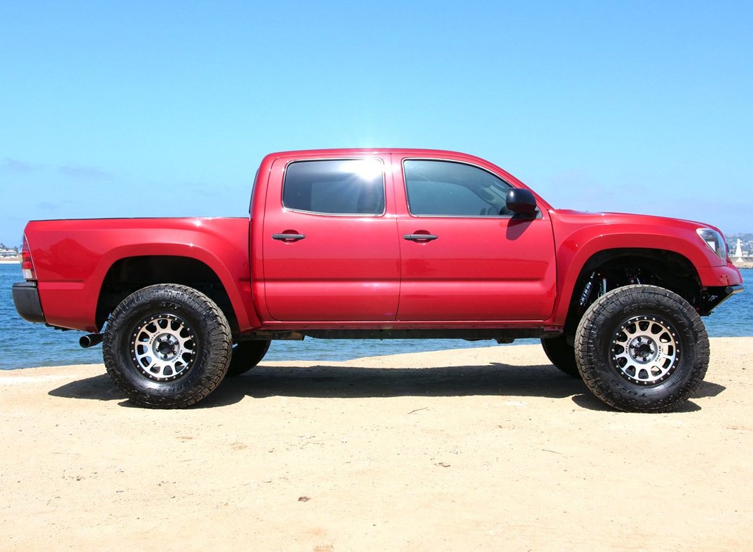 2005-2015 Toyota Tacoma Fenders - 6" Bulge