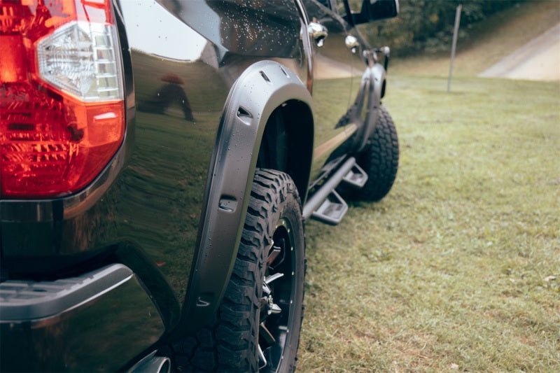 Bushwacker 14-21 Toyota Tundra Forge Style Pocket/Rivet Flares 4pc - Black