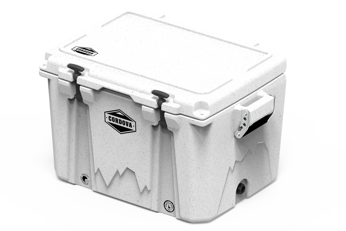 48 QT BASECAMP CLASS™ HARD COOLER