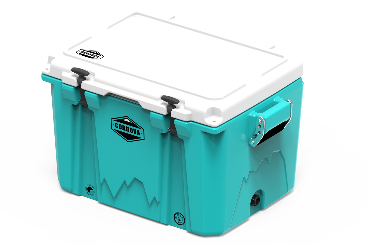 48 QT BASECAMP CLASS™ HARD COOLER