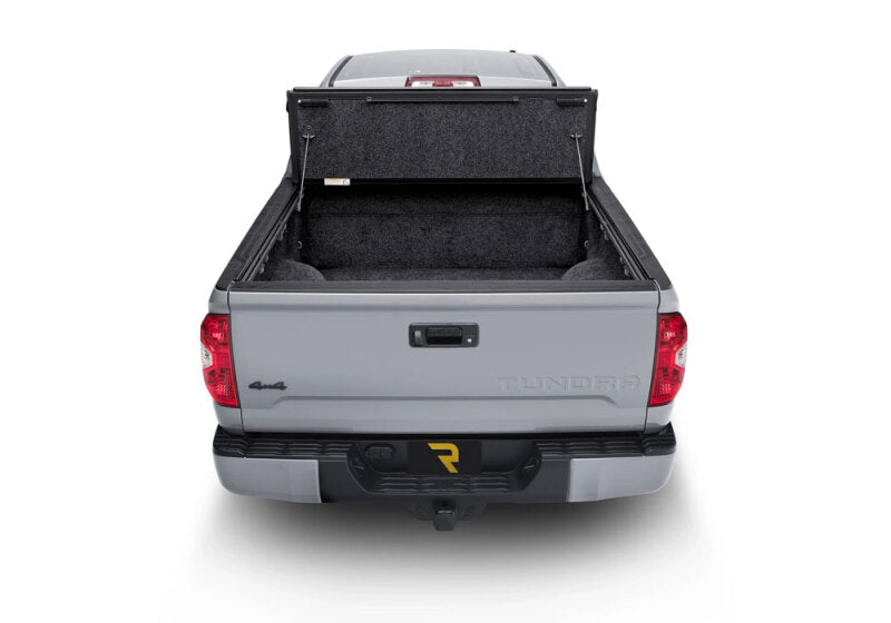 UnderCover 16-22 Toyota Tacoma 60in Fusion Bed Cover - Silver Sky