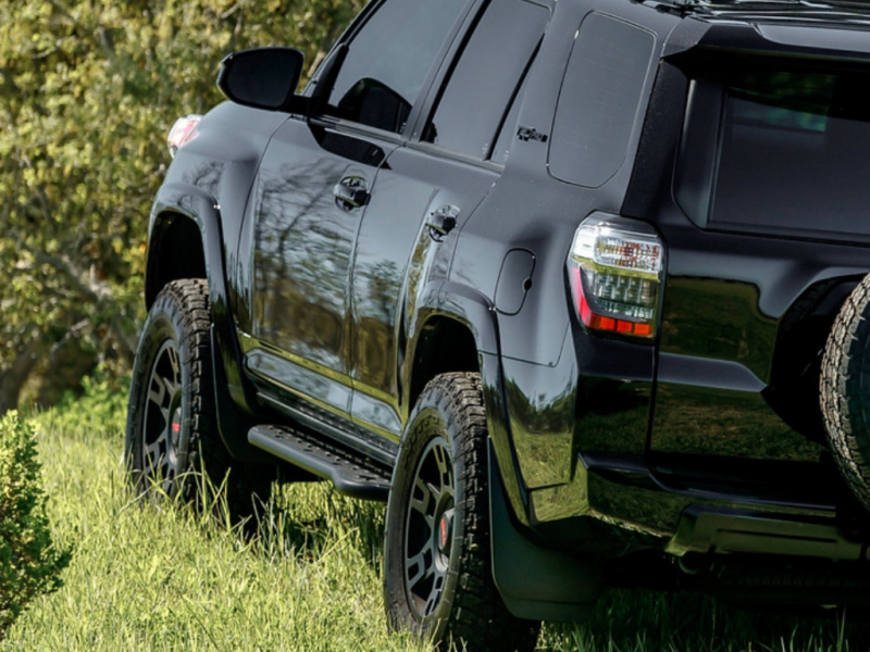 Cali Raised 10-24 Toyota 4Runner Step Ed Bolt On Rock Sliders - Kick Out/No Filler Plate/Raw Steel