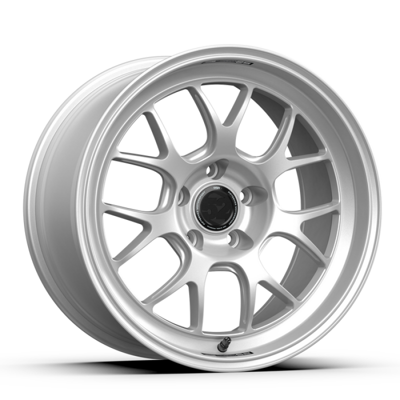 fifteen52 Apex RSR 18x10.5 5x120 25mm ET 72.56mm Center Bore Radiant Silver