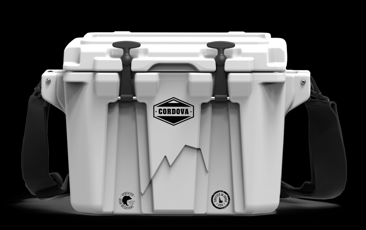 20 QT BASECAMP CLASS™ HARD COOLER