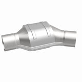 MagnaFlow Conv Univ 2.50inch Angled Inlet