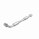 MagnaFlow 13-15 Toyota Tacoma California Grade CARB Compliant Direct-Fit Catalytic Converter