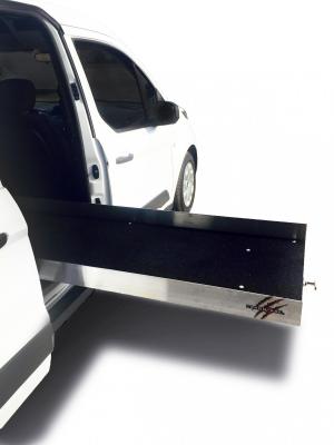 Aluminum Dual Directional Cargo Slide 1000 Lb Capacity 01-Pres Ford F150 Super Crew Dodge Ram 1500 W/Out Bedliner 09-Pres Nissan Titan Crew Cab 5.5 Ft 04-Pres Cargo Ease