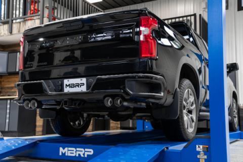 3.0 inch Cat-Back 2.5 inch Dual Split Rear Quad Carbon Fiber Tips 4.0 inch OD Dual Out 19-up Silverado/Sierra 1500 MBRP